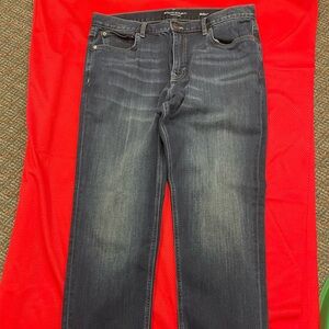 Banana Republic men’s 36 x 30 slim fit, dark wash traveler jeans